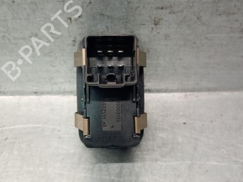 Interrupteur de vitre arrière gauche CHRYSLER GRAND VOYAGER V (RT) 2.8 CRD | BP30686759I29