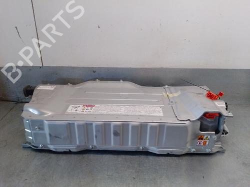Used Battery TOYOTA YARIS CROSS (MXP_) 1.5 Hybrid All-wheel Drive (MXPJ15) (116 hp) 27713140