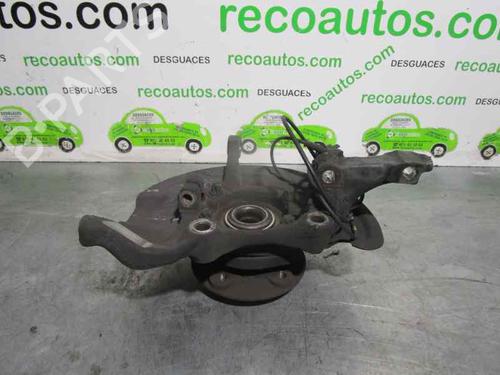Used Left front steering knuckle VOLVO V70 I (875, 876) 2.4 (140 hp) 2340850