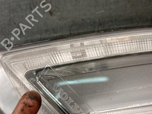 Left front fog light VOLVO V60 I (155) D5 | BP40611186C30 - Image 8