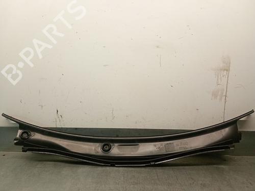 Used Scuttle panel BMW 1 (F40) 118 i (136 hp) 25235431