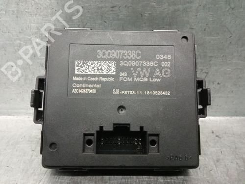 Used Electronic module AUDI Q3 (F3B) 35 TDI (150 hp) 29463916