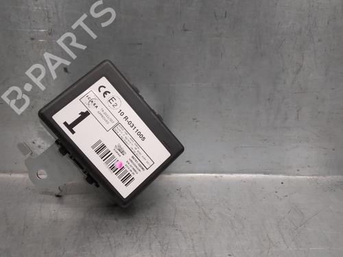 Used Electronic module TOYOTA YARIS (_P13_) 1.3 (NSP130_, NSP130) (99 hp) 16044733