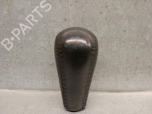 Used Shift knob NISSAN PICK UP (D22) 2.5 Di (133 hp) 30923284