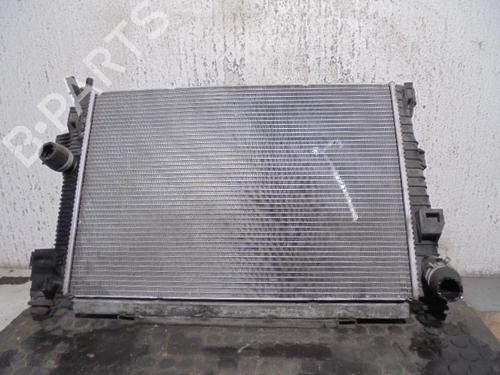 Used Water radiator Water radiator 9156047 9156047