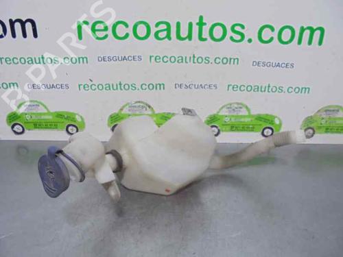 Windscreen washer tank VOLVO C70 II Convertible (542) D5 30699398