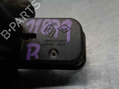 Tailgate handle RENAULT GRAND SCÉNIC II (JM0/1_) 1.9 dCi (JM0G, JM12, JM1G, JM2C) | BP6477722C132 