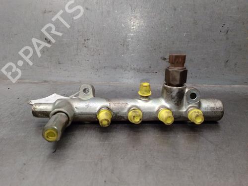 Used Injection rail Injection rail 38177525 38177525
