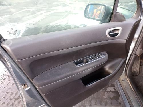 Windscreen washer tank PEUGEOT 307 (3A/C) 1.6 HDi | BP30515223C113 