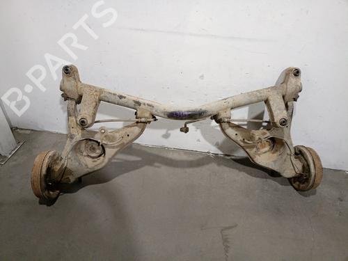 Used Rear axle HYUNDAI SANTAMO 2.0 16V (139 hp) 28059879