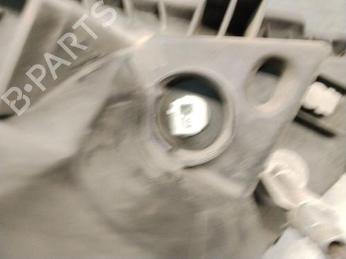 Left headlight RENAULT TRAFIC II Bus (JL) 2.0 dCi 115 (JL00, JL01, JL0H, JL0M, JL0U) | BP39564843C28 - Image 6