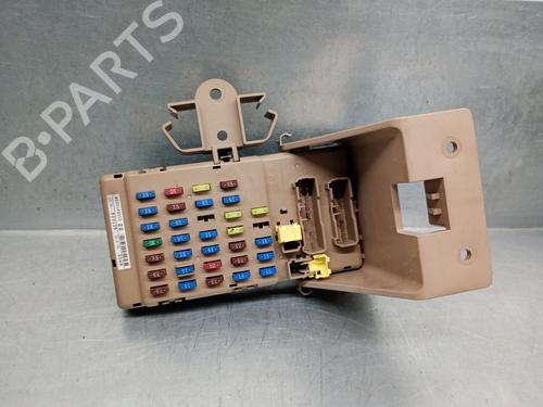Used Fuse box SUBARU LEGACY IV Estate (BP) 2.5 i AWD (BP9) (173 hp) 28155571