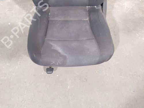Left front seat BMW 5 Touring (F11) 520 d | BP25246257C15 