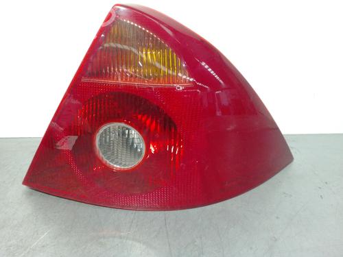 Right taillight FORD MONDEO III Saloon (B4Y) 2.0 16V | BP24916757C35 
