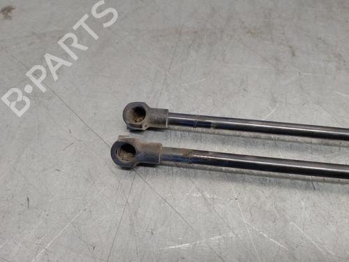 Tailgate lift support ALFA ROMEO 147 (937_) 1.6 16V T.SPARK ECO (937.AXA1A, 937.BXA1A) | BP18077214C138 