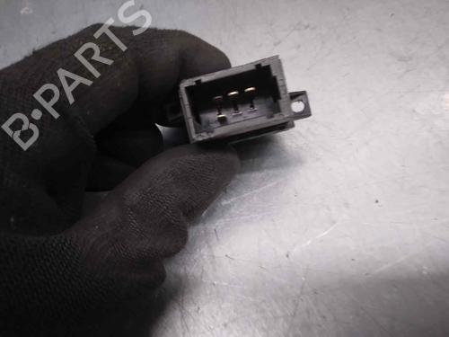 Left front window switch RENAULT ESPACE III (JE0_) 2.2 dCi (JE0K) | BP10550324I27 