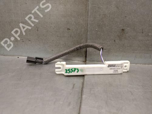 Used Antenna/Base Antenna/Base MITSUBISHI ASX (VSX_, VSE_) 1.6 HYBRID (VSEH6) (143 hp) 36263549 36263549