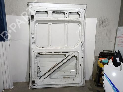 Right slide door HYUNDAI H350 Van 2.5 CRDI | BP27655406C75 