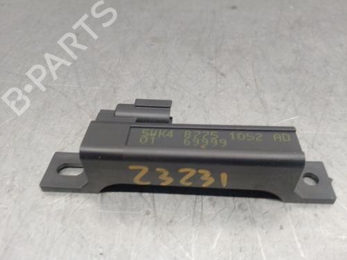 Antenne/Base INFINITI EX 30d (238 hp) 27867925