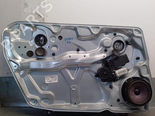 Rudehejsemekanisme ventre foran VW PASSAT B5.5 Variant (3B6) 1.9 TDI (130 hp) 31292622