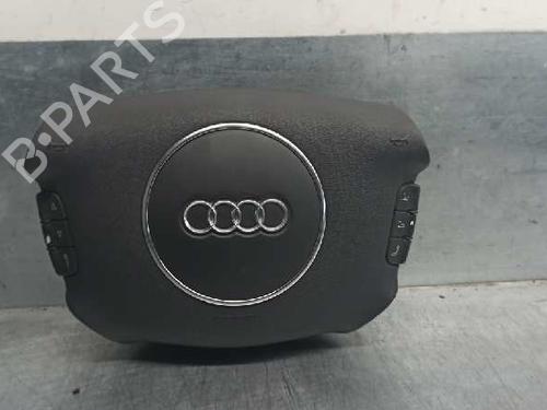 Used Driver airbag AUDI A4 B5 Avant (8D5) 1.8 T (150 hp) 7204464