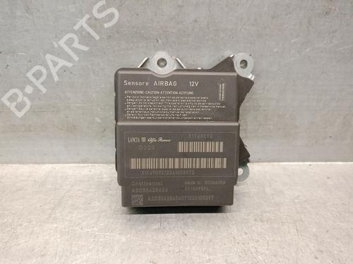 Airbag styreenhed FIAT 500L (351_, 352_) 1.3 D Multijet (199LXY1A, 199LXY11) (84 hp) 31940024