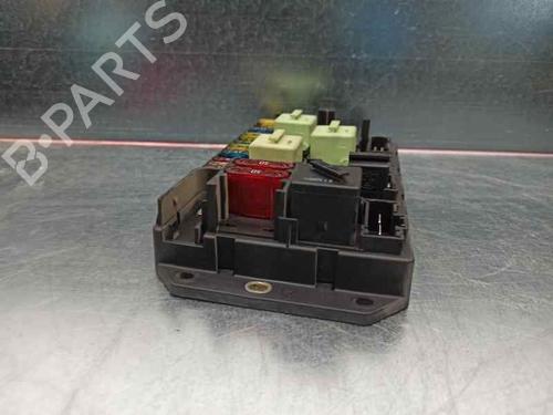 Fuse box LAND ROVER RANGE ROVER III (L322) 3.0 D 4x4 | BP5680938E1 