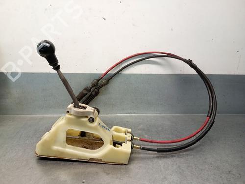 Used Gear lever Gear lever KIA CARENS I MPV (FC, FJ) 2.0 CRDi (113 hp) 35807209 35807209