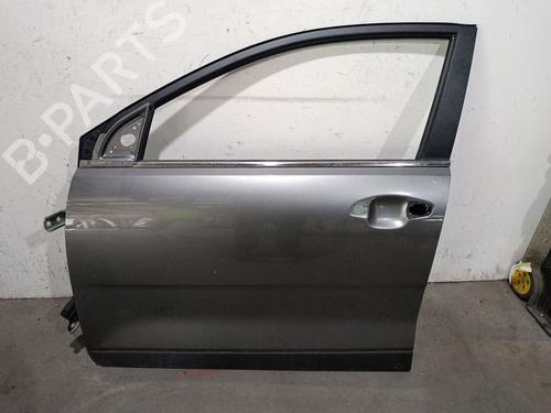 Used Left front door Left front door 38020843 38020843
