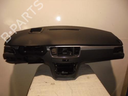 Used Dashboard PEUGEOT 508 I (8D_) 2.2 HDi (204 hp) 10057760