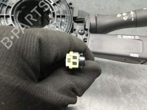 Forlygtekontakt RENAULT CAPTUR II (HF_) TCe 90 (HFM6) | BP29977582I24 