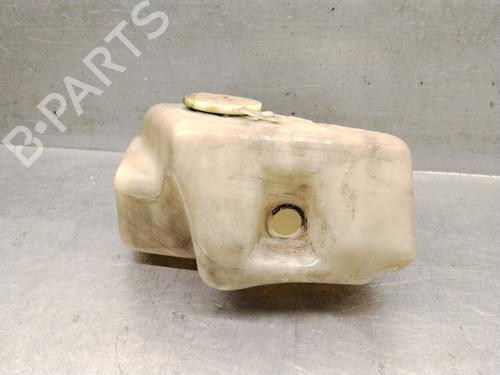 Used Windscreen washer tank Windscreen washer tank 39569173 39569173