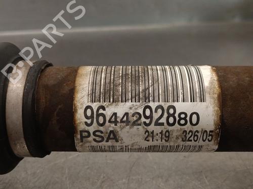 Left front driveshaft PEUGEOT 407 (6D_) 2.0 HDi 135 (6DRHRH, 6DRHRE, 6DRHRG, 6DRHRJ) | BP28163779M38 