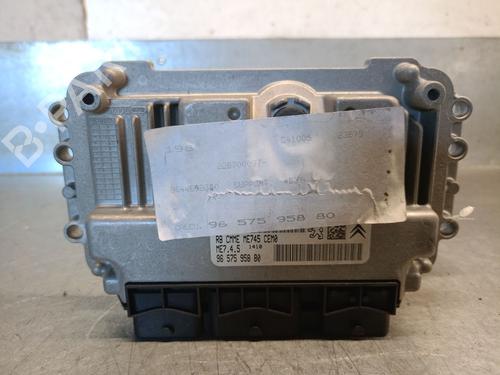 Used Engine control unit (ECU) Engine control unit (ECU) CITROËN C4 I (LC_) 1.6 16V (109 hp) 34036941 34036941