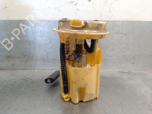 Pompe à carburant DACIA SANDERO II 1.5 dCi (90 hp) 32388676