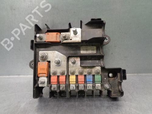 Used Fuse box IVECO DAILY IV Van 35C14 GV, 35C14 GV/P, 35S14 GV, 35S14 GV/P (136 hp) 13811468