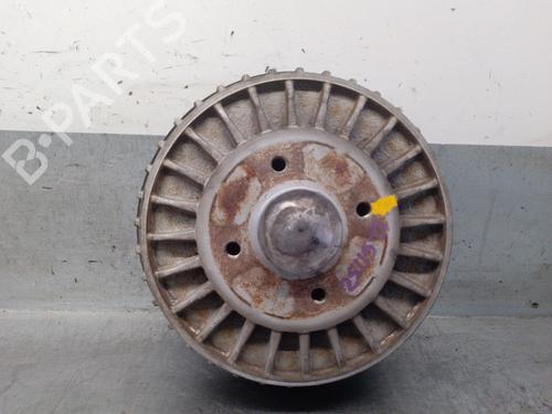 left-rear-steering-knuckle-renault-captur-i-j5_-h5_-2013-33799754 main image