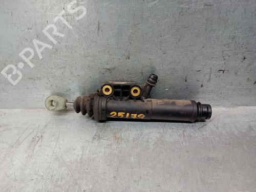 Used Clutch slave cylinder Clutch slave cylinder MERCEDES-BENZ SPRINTER 3-t Van (B903) 311 CDI (903.661, 903.662, 903.663) (109 hp) 34175101 34175101