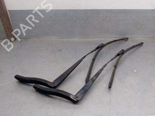 Used Front windshield wiper arm LAND ROVER RANGE ROVER EVOQUE (L538) 2.0 D 4x4 (150 hp) 26957000