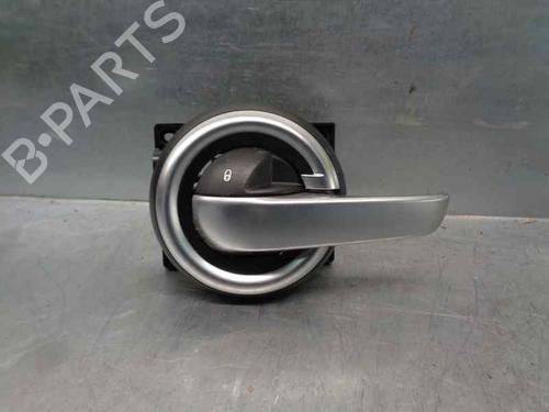 Used Front left interior door handle Front left interior door handle 8235793 8235793