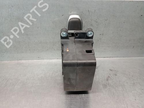 Gear lever PEUGEOT 3008 II SUV (MC_, MR_, MJ_, M4_) 1.6 BlueHDi 120 | BP28360109M90 