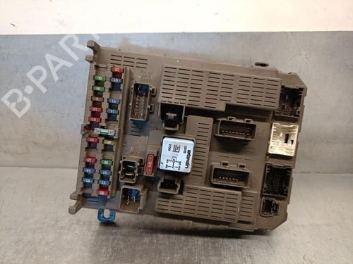 Used Fuse box CITROËN C5 I (DC_) 2.0 HDi (DCRHZB, DCRHZE) (109 hp) 20511922