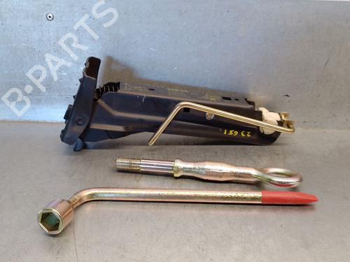 Zestaw narzędzi / podnośnik VOLVO S80 I (184) T6 9492743 | 30639830