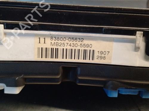 Instrument cluster TOYOTA AVENSIS Saloon (_T25_) 2.0 D-4D (CDT250_, CDT250R) | BP28952174C47