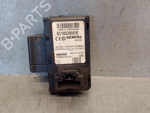 Clé de contact RENAULT MEGANE II (BM0/1_, CM0/1_) 1.5 dCi (BM02, BM13, BM2A, CM02, CM13) (101 hp) 29562306