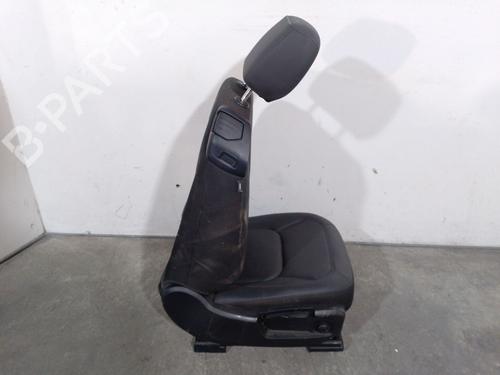 Right front seat LAND ROVER DEFENDER Station Wagon (L663) D250 MHEV 4x4 | BP30296102C16