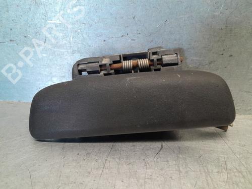 Used Front left exterior door handle Front left exterior door handle 37681974 37681974