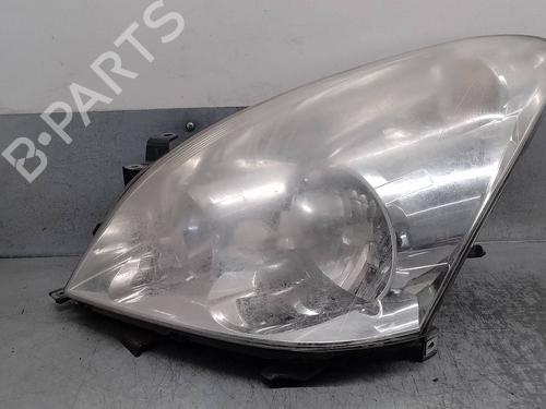 Used Left headlight TOYOTA COROLLA Verso (ZER_, ZZE12_, R1_) 2.2 D-4D (AUR10_, AUR10R) (136 hp) 17388725
