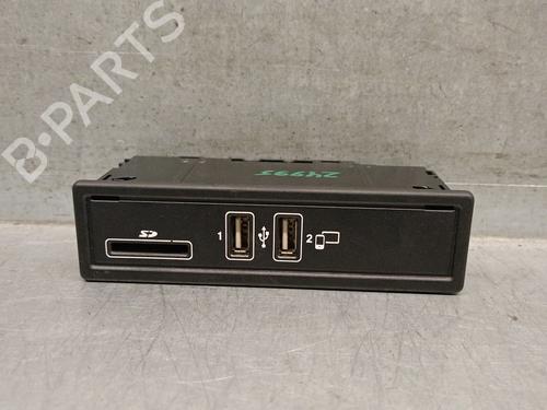 Used Electronic module Electronic module MERCEDES-BENZ C-CLASS (W205) C 220 BlueTEC / d (205.002, 205.004) (170 hp) 33655173 33655173