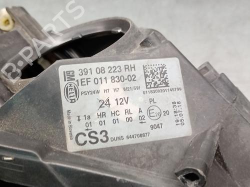 Højre forlygte OPEL CORSA E (X15) 1.3 CDTI (08, 68) | BP32280898C29